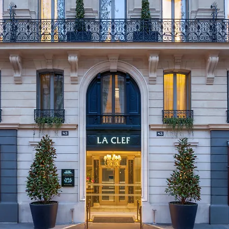 La Clef Tour Eiffel Paris By The Crest Collection-2